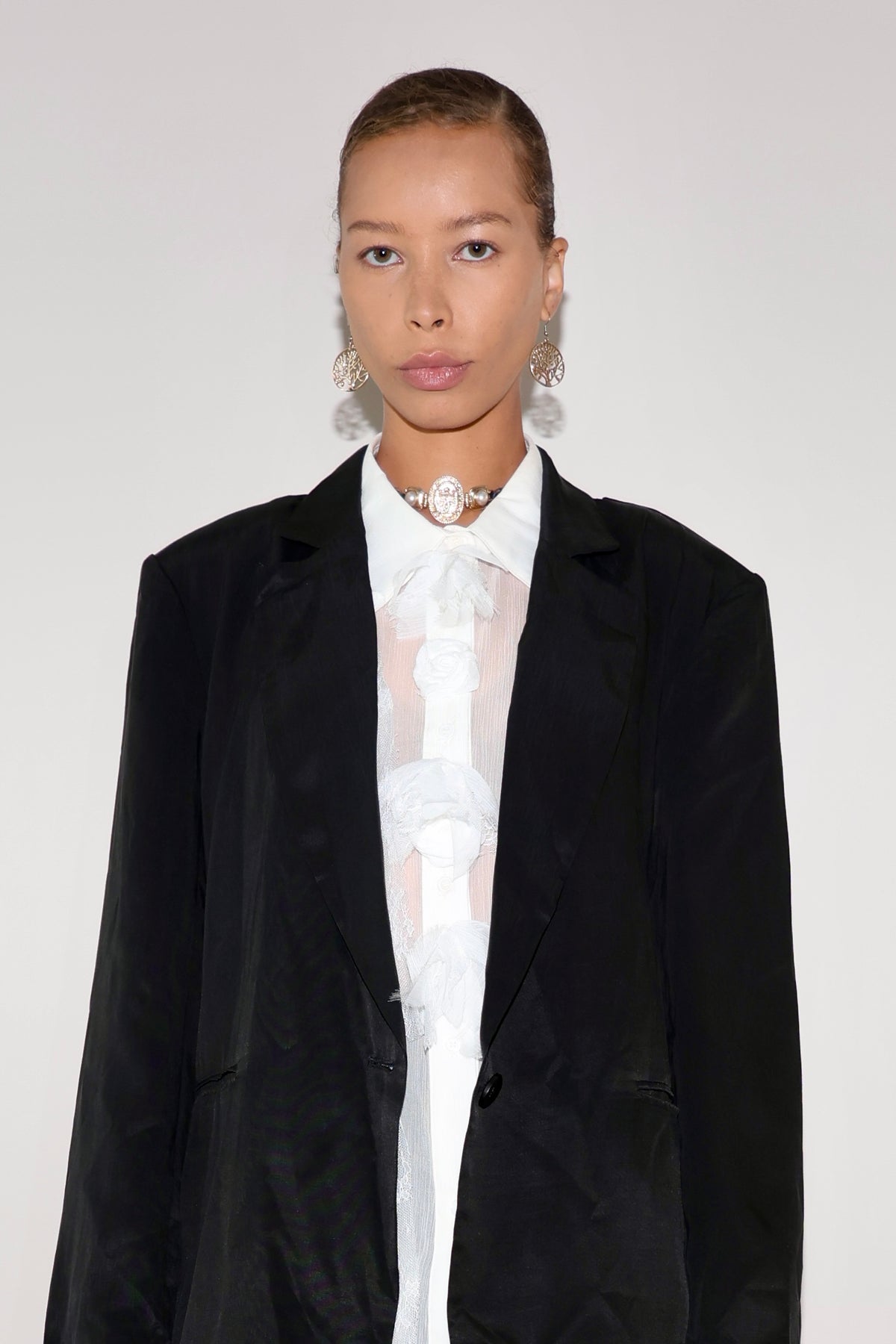 Nior Lace Rose Tailored Blazer